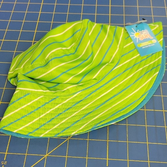 Bucket Hat Green Blue Striped Kids - Picture 1 of 3